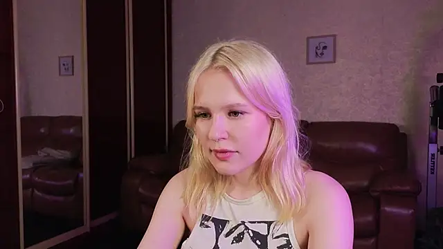 Stripchat Sex Cam for Mila_Lioness