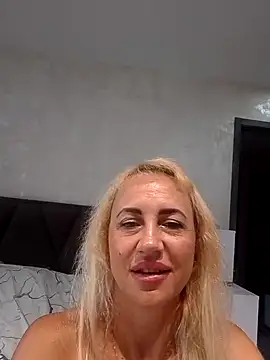 Stripchat Sex Cam for KissMiSveet