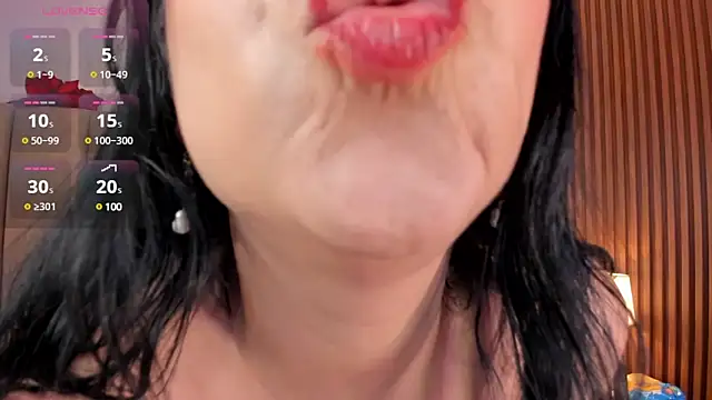 Stripchat Sex Cam for _Cris_Spicy_