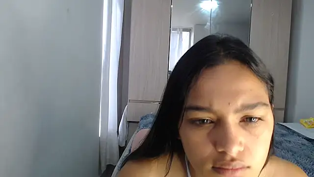 Stripchat Sex Cam for fairylatin222