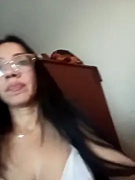 Stripchat Sex Cam for YaraDuarte