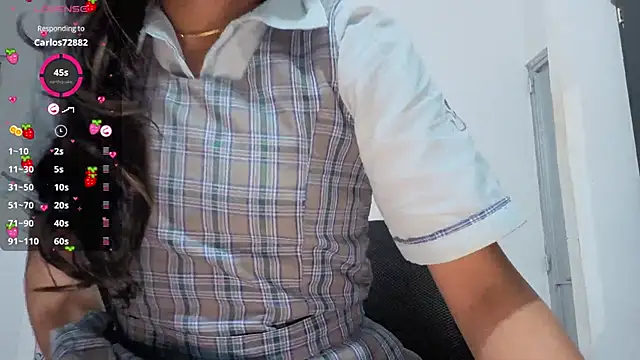 Stripchat Sex Cam for sophia_ramirez12