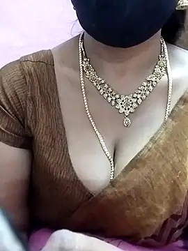 Stripchat Sex Cam for Tamilpriyamallu