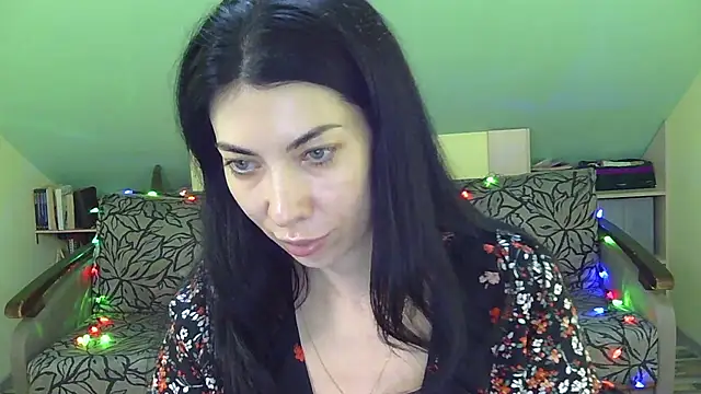 Stripchat Sex Cam for HolyyNun