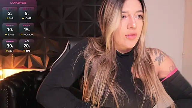 Stripchat Sex Cam for ashleyvalirya