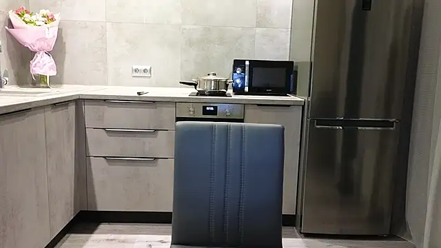 Stripchat Sex Cam for Cinderella____