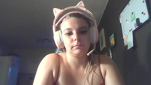 Stripchat Sex Cam for PetiteBeau