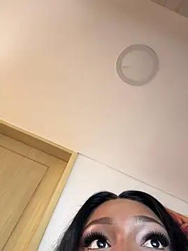 Stripchat Sex Cam for Chloe_Soler