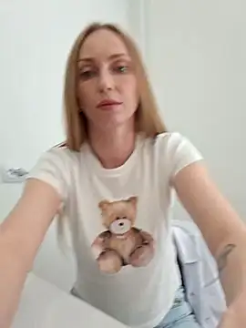Stripchat Sex Cam for Alicia_Meov