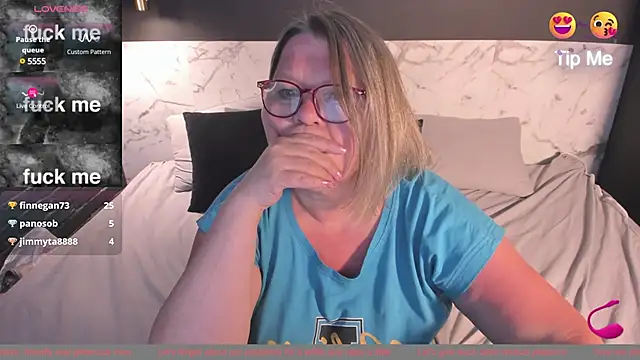 Stripchat Sex Cam for Shannonshine