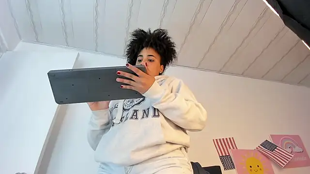 Stripchat Sex Cam for cute_angel915