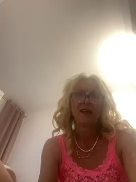Stripchat Sex Cam for adella13