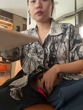 Stripchat Sex Cam for Eliza-E