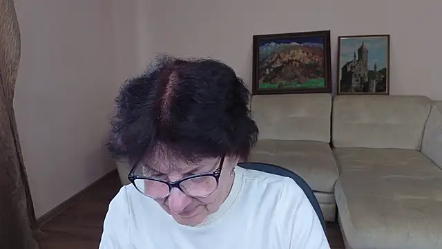 Stripchat Sex Cam for Monika_Slowy