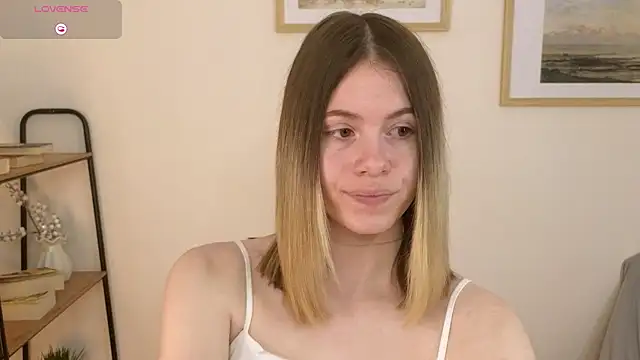 Stripchat Sex Cam for Scarlet_Wein