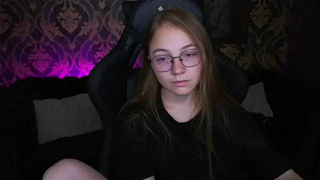 Stripchat Sex Cam for ArrinaWairr