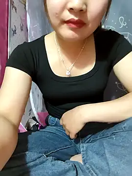 Stripchat Sex Cam for NguyenMyy