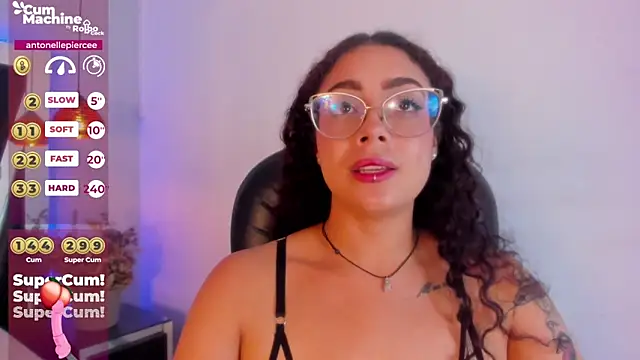 Stripchat Sex Cam for antonelllepiercee